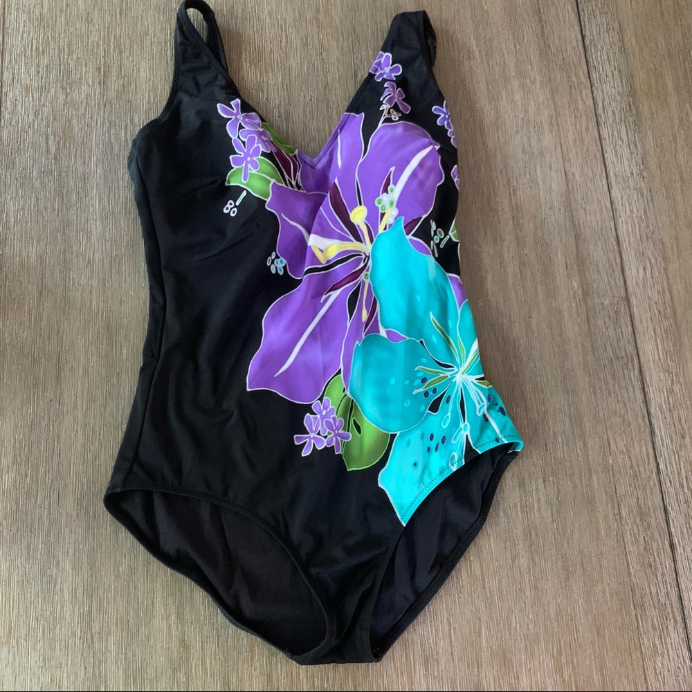 Gottex Black with Floral Design One Piece Swimsuit size 16